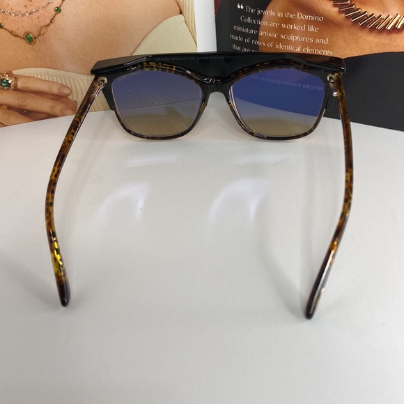 New - Tom Ford NEW TOM FORD TF5690/B 001
EYEGLASSES TOM FORD FT5690/B 001 - Picture 9 of 14